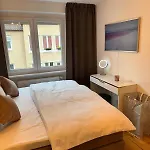 Apartamento Hochwertige Goldenkey Mitten In Der Altstadt Augsburgo