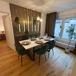 Hochwertige Goldenkey Mitten In Der Altstadt 아파트 *